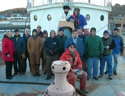 Volunteers helping with LV-112's pre-tow projects in Oyster Bay